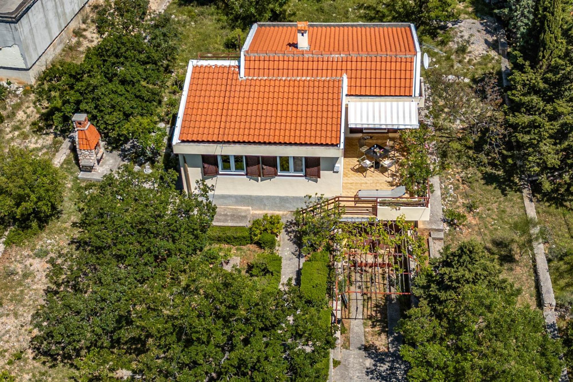 Beachfront House Nada - Happy Rentals Karlobag Ngoại thất bức ảnh